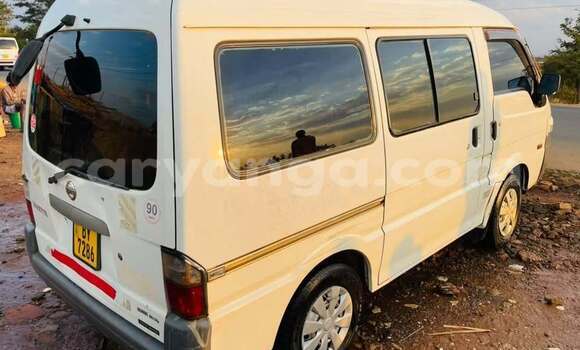 Buy Used Toyota Vanguard White Car in Lilongwe in Malawi Buy Used Toyota Vanguard White Car in Lilongwe in Malawi