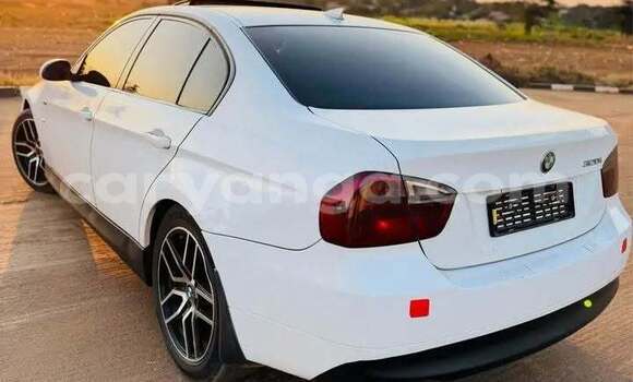 Buy Used BMW 3200 White Car in Lilongwe in Malawi Buy Used BMW 3200 White Car in Lilongwe in Malawi