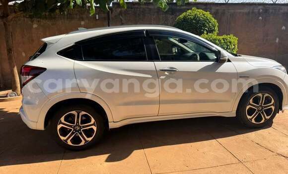 Buy Used Honda Vezel White Car in Blantyre in Malawi Buy Used Honda Vezel White Car in Blantyre in Malawi
