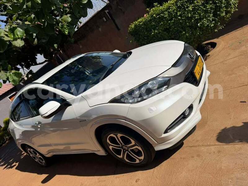 Big with watermark honda vezel malawi blantyre 16733