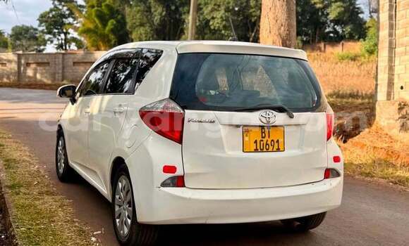 Buy Used Toyota Ractis White Car in Blantyre in Malawi Buy Used Toyota Ractis White Car in Blantyre in Malawi