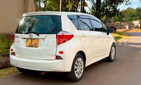 Buy Used Toyota Ractis White Car in Blantyre in Malawi Buy Used Toyota Ractis White Car in Blantyre in Malawi