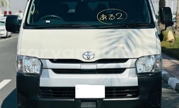 Buy Used Toyota Hiace White Car in Lilongwe in Malawi Buy Used Toyota Hiace White Car in Lilongwe in Malawi