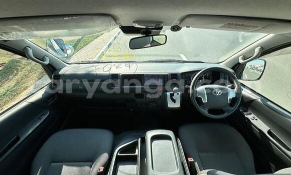 Buy Used Toyota Hiace White Car in Lilongwe in Malawi Buy Used Toyota Hiace White Car in Lilongwe in Malawi