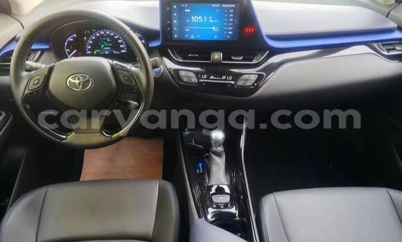 Buy Used Toyota C-HR White Car in Lilongwe in Malawi Buy Used Toyota C-HR White Car in Lilongwe in Malawi
