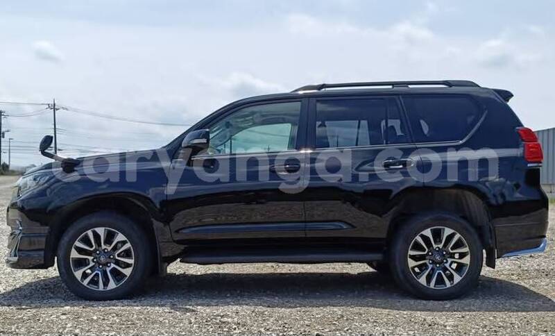 Big with watermark toyota land cruiser prado malawi lilongwe 16764
