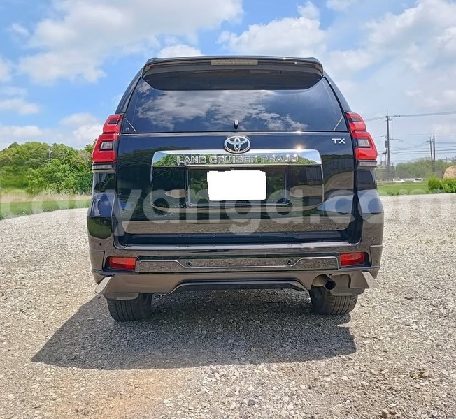 Big with watermark toyota land cruiser prado malawi lilongwe 16764