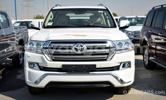 Buy Import Toyota Land Cruiser White Car in Import - Dubai in Malawi Buy Import Toyota Land Cruiser White Car in Import - Dubai in Malawi