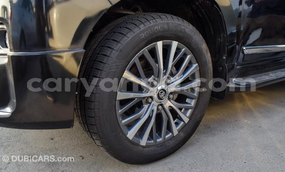 Acheter Import Voiture Toyota Land Cruiser Noir à Import - Dubai, Malawi Acheter Import Voiture Toyota Land Cruiser Noir à Import - Dubai, Malawi