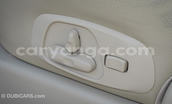 Buy Import Mitsubishi Pajero White Car in Import - Dubai in Malawi Buy Import Mitsubishi Pajero White Car in Import - Dubai in Malawi
