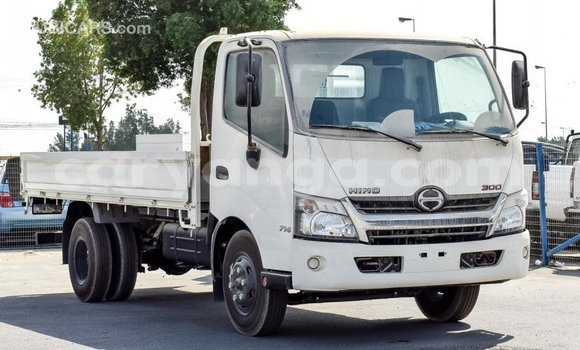 Buy Import Hino Dutro White Truck in Import - Dubai in Malawi Buy Import Hino Dutro White Truck in Import - Dubai in Malawi