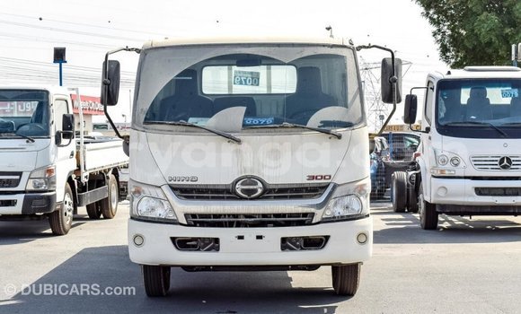 Buy Import Hino Dutro White Truck in Import - Dubai in Malawi Buy Import Hino Dutro White Truck in Import - Dubai in Malawi