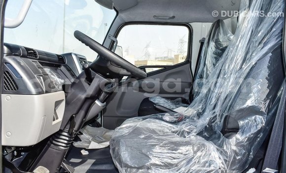 Buy Import Mitsubishi Canter White Car in Import - Dubai in Malawi Buy Import Mitsubishi Canter White Car in Import - Dubai in Malawi