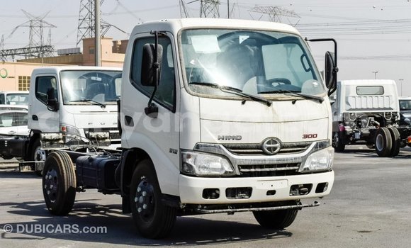 Buy Import Hino Dutro White Truck in Import - Dubai in Malawi Buy Import Hino Dutro White Truck in Import - Dubai in Malawi