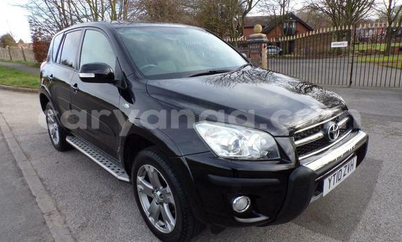 Nunua Ilio tumika Toyota RAV4 Black Gari ndani ya Lilongwe nchini Malawi Nunua Ilio tumika Toyota RAV4 Black Gari ndani ya Lilongwe nchini Malawi