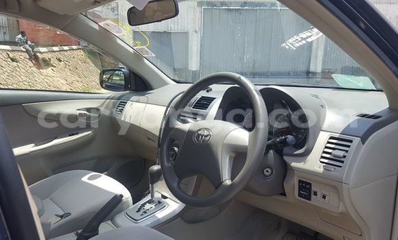 Buy Used Toyota Axio Blue Car in Limbe in Malawi
