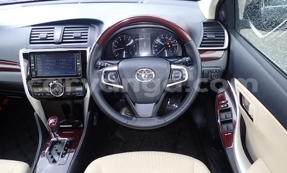 Acheter Occasion Voiture Toyota Premio Noir à Blantyre, Malawi Acheter Occasion Voiture Toyota Premio Noir à Blantyre, Malawi