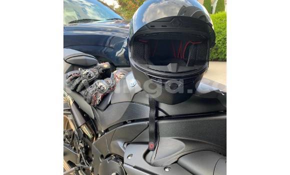 Nunua Ilio tumika Yamaha R1 Beige Bike ndani ya Lilongwe nchini Malawi Nunua Ilio tumika Yamaha R1 Beige Bike ndani ya Lilongwe nchini Malawi