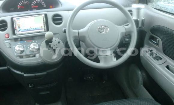 Buy Used Toyota Sienna White Car in Limbe in Malawi Buy Used Toyota Sienna White Car in Limbe in Malawi