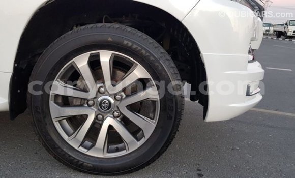 Buy Import Toyota Land Cruiser White Car in Import - Dubai in Malawi Buy Import Toyota Land Cruiser White Car in Import - Dubai in Malawi