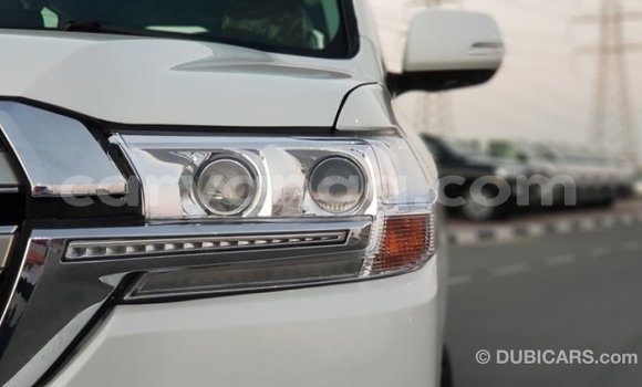 Buy Import Toyota Land Cruiser White Car in Import - Dubai in Malawi Buy Import Toyota Land Cruiser White Car in Import - Dubai in Malawi