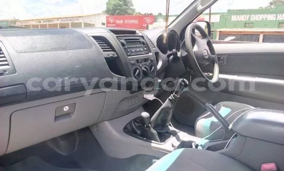Buy Used Toyota Hilux Blue Car in Kasungu in Malawi Buy Used Toyota Hilux Blue Car in Kasungu in Malawi