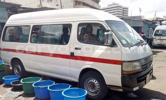 Buy Used Toyota Hiace White Car in Blantyre in Malawi Buy Used Toyota Hiace White Car in Blantyre in Malawi