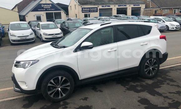 Buy Used Toyota RAV4 White Car in Lilongwe in Malawi Buy Used Toyota RAV4 White Car in Lilongwe in Malawi