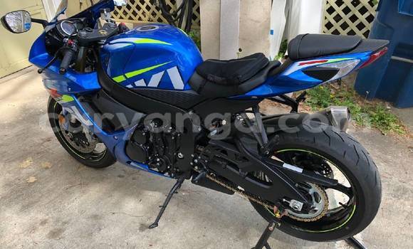 Nunua Ilio tumika Suzuki GSX–R Beige Bike ndani ya Blantyre nchini Malawi Nunua Ilio tumika Suzuki GSX–R Beige Bike ndani ya Blantyre nchini Malawi