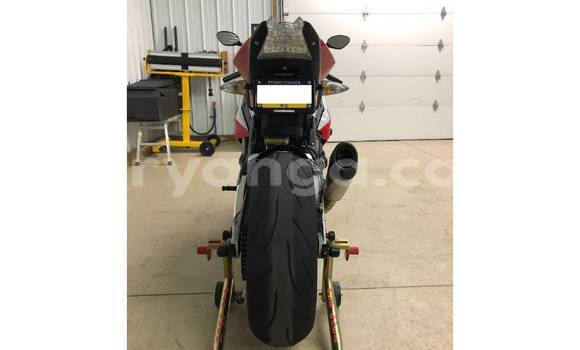 Nunua Ilio tumika BMW S 1000 Red Bike ndani ya Lilongwe nchini Malawi Nunua Ilio tumika BMW S 1000 Red Bike ndani ya Lilongwe nchini Malawi