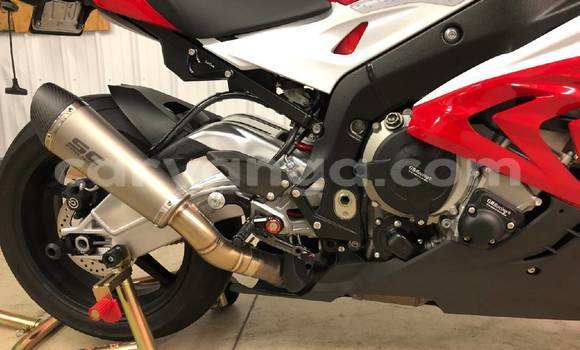 Nunua Ilio tumika BMW S 1000 Red Bike ndani ya Lilongwe nchini Malawi Nunua Ilio tumika BMW S 1000 Red Bike ndani ya Lilongwe nchini Malawi