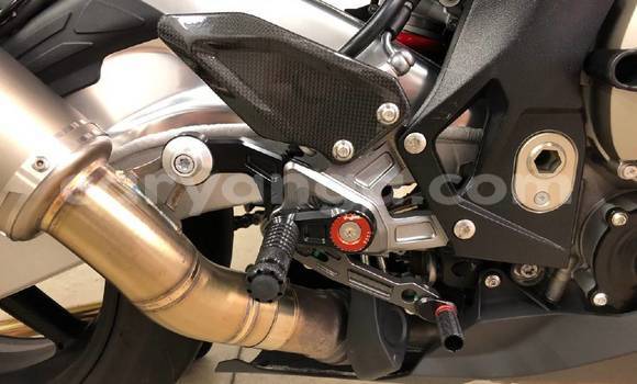 Nunua Ilio tumika BMW S 1000 Red Bike ndani ya Lilongwe nchini Malawi Nunua Ilio tumika BMW S 1000 Red Bike ndani ya Lilongwe nchini Malawi