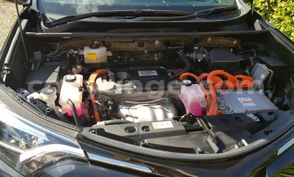 Nunua Ilio tumika Toyota RAV4 Beige Gari ndani ya Lilongwe nchini Malawi Nunua Ilio tumika Toyota RAV4 Beige Gari ndani ya Lilongwe nchini Malawi