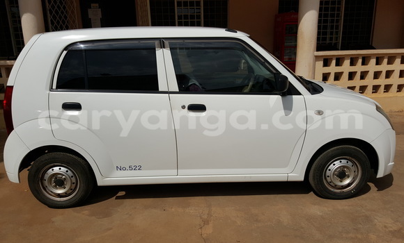 Nunua Ilio tumika Suzuki Alto White Gari ndani ya Lilongwe nchini Malawi Nunua Ilio tumika Suzuki Alto White Gari ndani ya Lilongwe nchini Malawi
