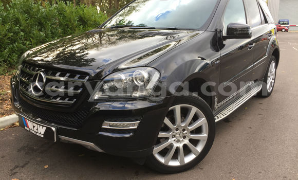 Nunua Ilio tumika Mercedes‒Benz M-klasse Black Gari ndani ya Lilongwe nchini Malawi Nunua Ilio tumika Mercedes‒Benz M-klasse Black Gari ndani ya Lilongwe nchini Malawi