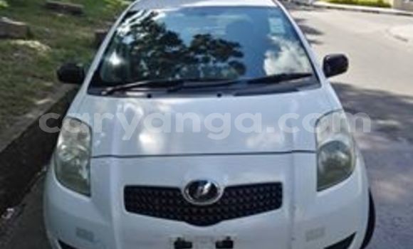 Buy Used Toyota Yaris White Car in Blantyre in Malawi Buy Used Toyota Yaris White Car in Blantyre in Malawi