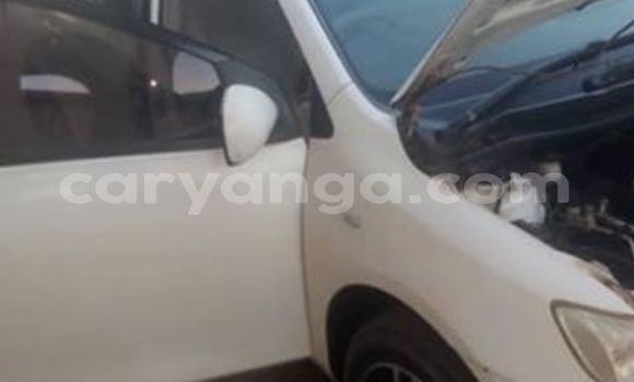 Buy Used Toyota Axio White Car in Lilongwe in Malawi Buy Used Toyota Axio White Car in Lilongwe in Malawi