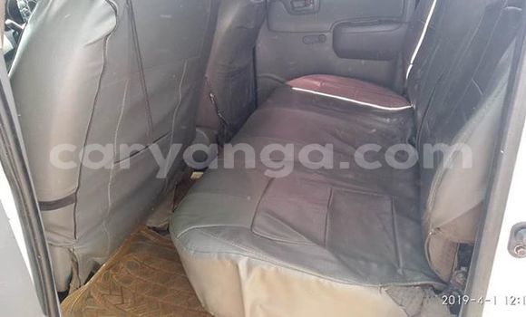 Buy Used Toyota Hilux White Car in Lilongwe in Malawi Buy Used Toyota Hilux White Car in Lilongwe in Malawi