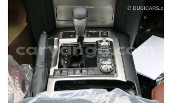 Buy Import Toyota Land Cruiser White Car in Import - Dubai in Malawi Buy Import Toyota Land Cruiser White Car in Import - Dubai in Malawi