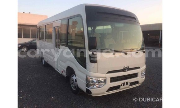 Acheter Import Voiture Toyota Coaster Blanc à Import - Dubai, Malawi Acheter Import Voiture Toyota Coaster Blanc à Import - Dubai, Malawi
