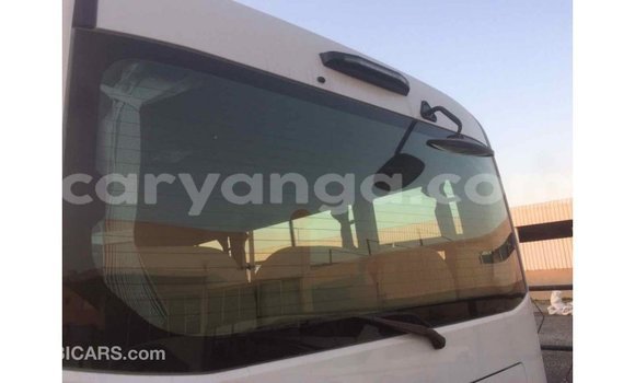 Acheter Import Voiture Toyota Coaster Blanc à Import - Dubai, Malawi Acheter Import Voiture Toyota Coaster Blanc à Import - Dubai, Malawi