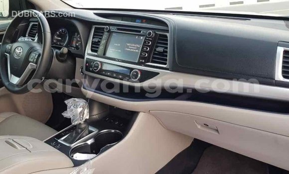 Buy Import Toyota Highlander Black Car in Import - Dubai in Malawi Buy Import Toyota Highlander Black Car in Import - Dubai in Malawi