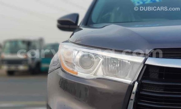 Nunua Imported Toyota Highlander Other Gari ndani ya Import - Dubai nchini Malawi Nunua Imported Toyota Highlander Other Gari ndani ya Import - Dubai nchini Malawi