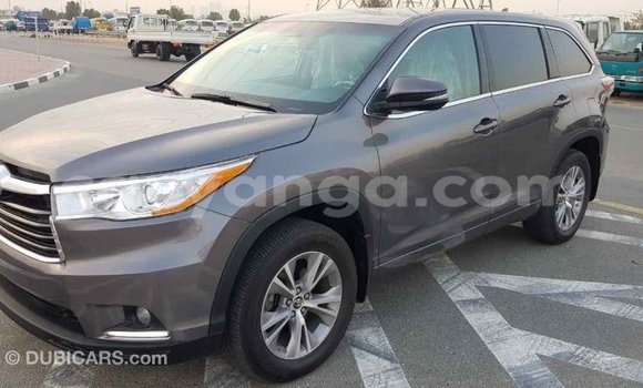 Nunua Imported Toyota Highlander Other Gari ndani ya Import - Dubai nchini Malawi Nunua Imported Toyota Highlander Other Gari ndani ya Import - Dubai nchini Malawi