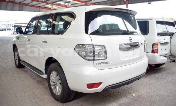 Buy Import Nissan Patrol White Car in Import - Dubai in Malawi Buy Import Nissan Patrol White Car in Import - Dubai in Malawi