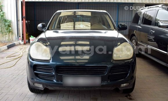Buy Import Porsche Cayenne Green Car in Import - Dubai in Malawi Buy Import Porsche Cayenne Green Car in Import - Dubai in Malawi