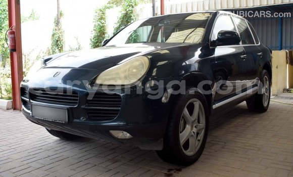 Buy Import Porsche Cayenne Green Car in Import - Dubai in Malawi Buy Import Porsche Cayenne Green Car in Import - Dubai in Malawi