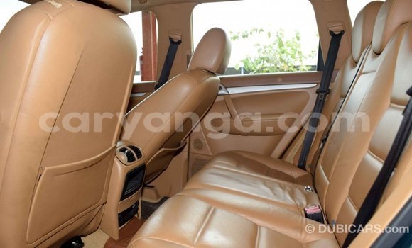Buy Import Porsche Cayenne Green Car in Import - Dubai in Malawi Buy Import Porsche Cayenne Green Car in Import - Dubai in Malawi