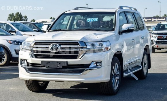 Buy Import Toyota Land Cruiser White Car in Import - Dubai in Malawi Buy Import Toyota Land Cruiser White Car in Import - Dubai in Malawi