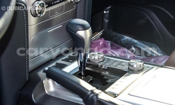 Buy Import Toyota Land Cruiser White Car in Import - Dubai in Malawi Buy Import Toyota Land Cruiser White Car in Import - Dubai in Malawi